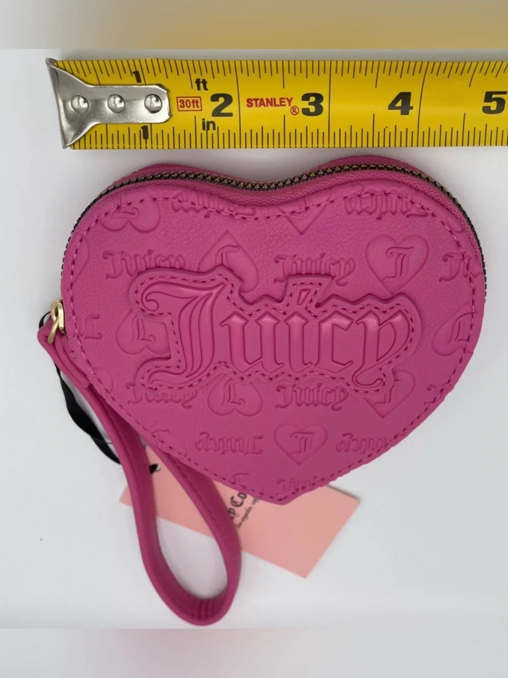 Juicy Couture Pink Heart Zip Around Wrislet NWT